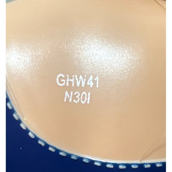 Barbie Doll Cut Out Bathing Suit With Blonde Hair 2019 Beach GHW41N301 - Picture 8 of 9